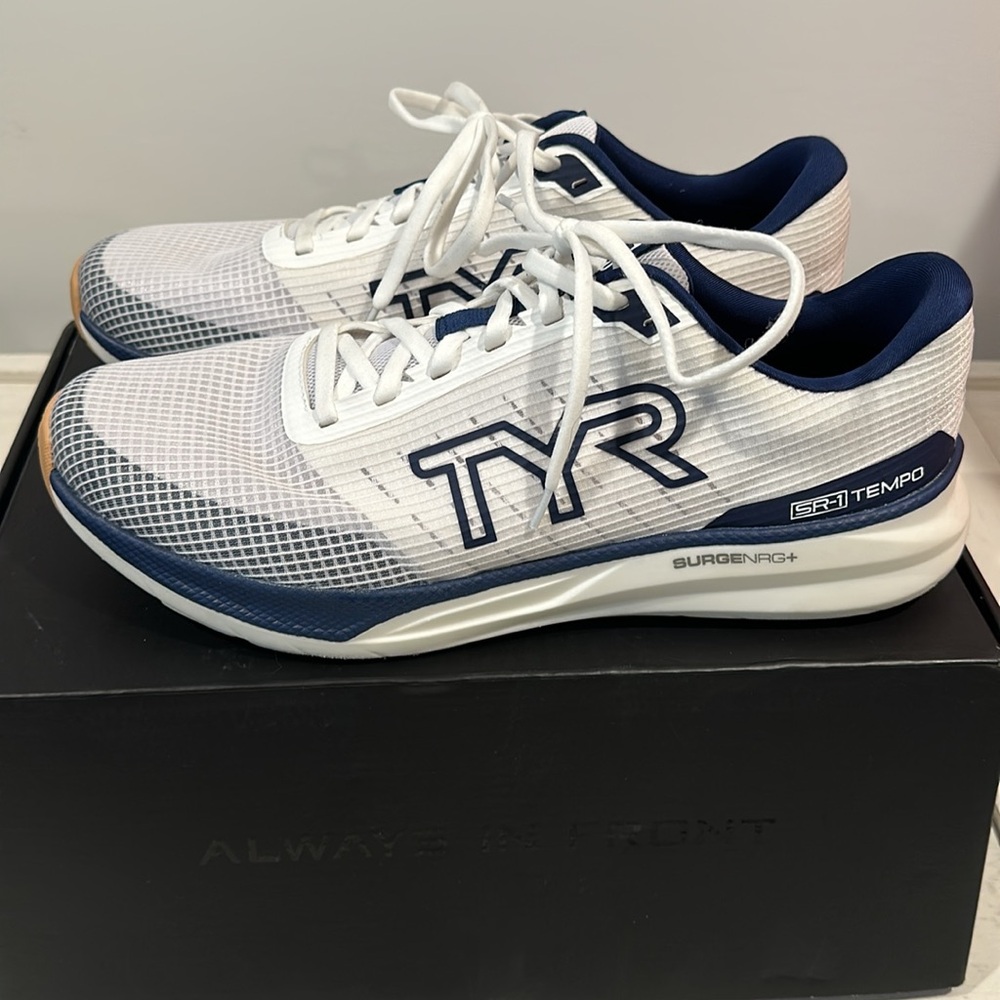 TYR Running Shoes SR-1 Tempo - White/Navy - Men’s US size 13